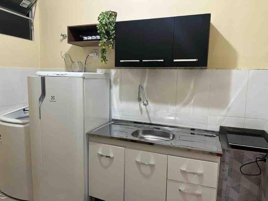 Kitnet Moderna, Confortavel , Climatizada E Linda 7A Montes Claros Exterior foto